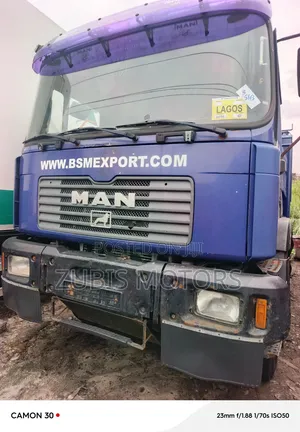 MAN Diesel 27-314 Commander Tippa 6 Tire With Auxiliary Gear