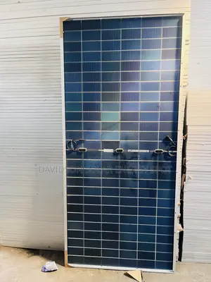 700watt Jinko Solar Panel Halfcourt 156cell