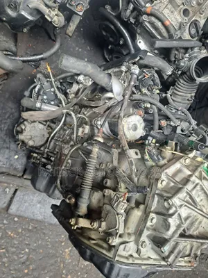 2AZ Engine and Gearbox