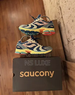 *Saucony Progid Triumph 4 Kissaten
