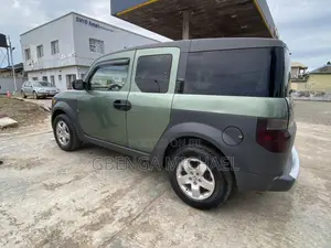 Honda Element LX Automatic 2005 Green