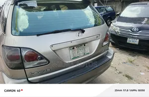Lexus RX 2002 Gold