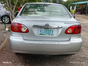 Toyota Corolla 2004 Silver
