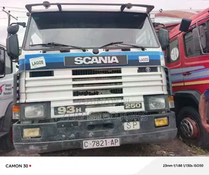 Scania Pickup
Diesel Engine/ 6 Tires
10 Boat