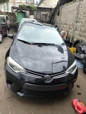 Toyota Corolla 2016 Black
