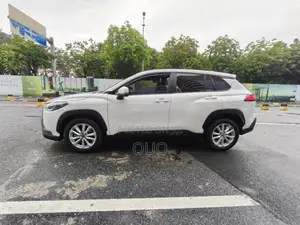 Toyota Corolla 2024 White