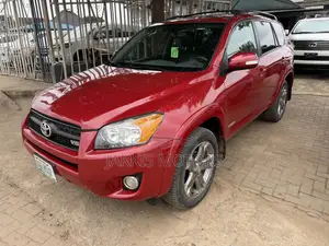 Toyota RAV4 2012 Red