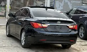 Hyundai Sonata 2013 Black