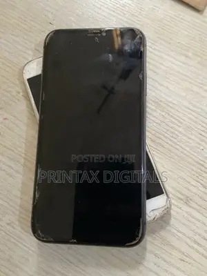 Apple iPhone 11 64 GB Black