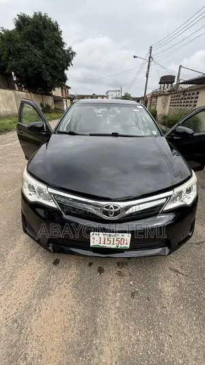 Toyota Camry LE 4dr Sedan (2.5L 4cyl 6A) 2013 Black