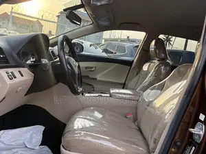 Toyota Venza 2012 Brown