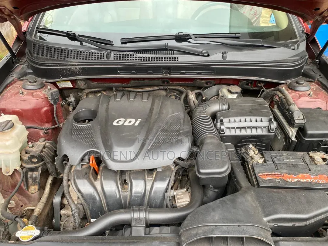 Hyundai Sonata 2012 Red