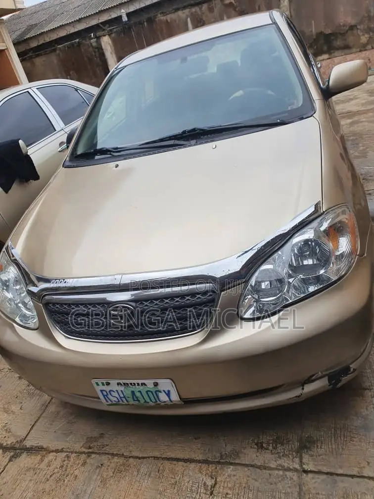 Toyota Corolla S 2006 Gold