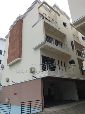 3bdrm Block of Flats in Ikoyi for rent