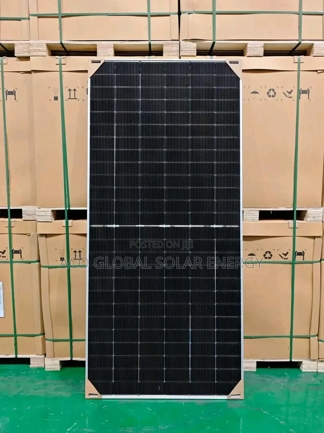 600w Jinko Bi Facial Panel.