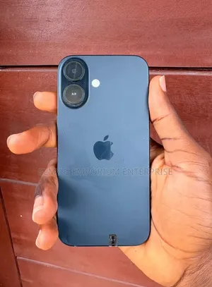 Apple iPhone 16 128 GB Gray