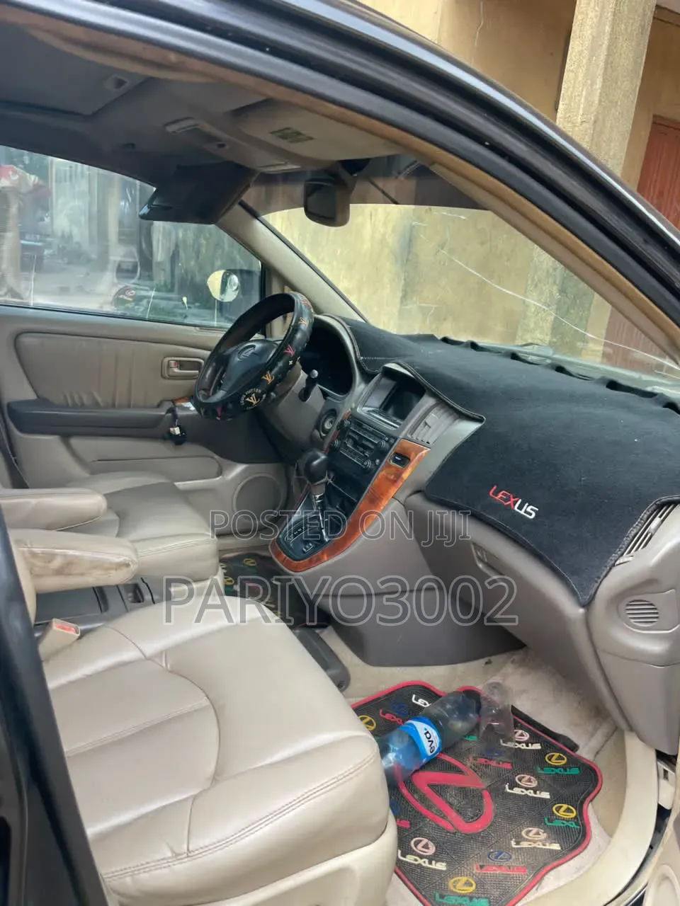 Lexus RX 2000 Black