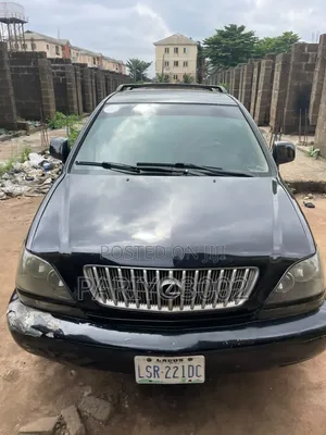 Lexus RX 2000 Black