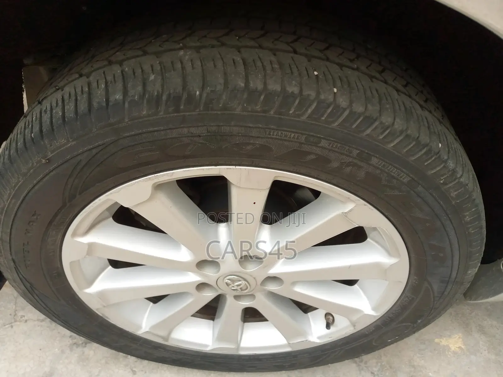 Toyota Venza 2012 Silver