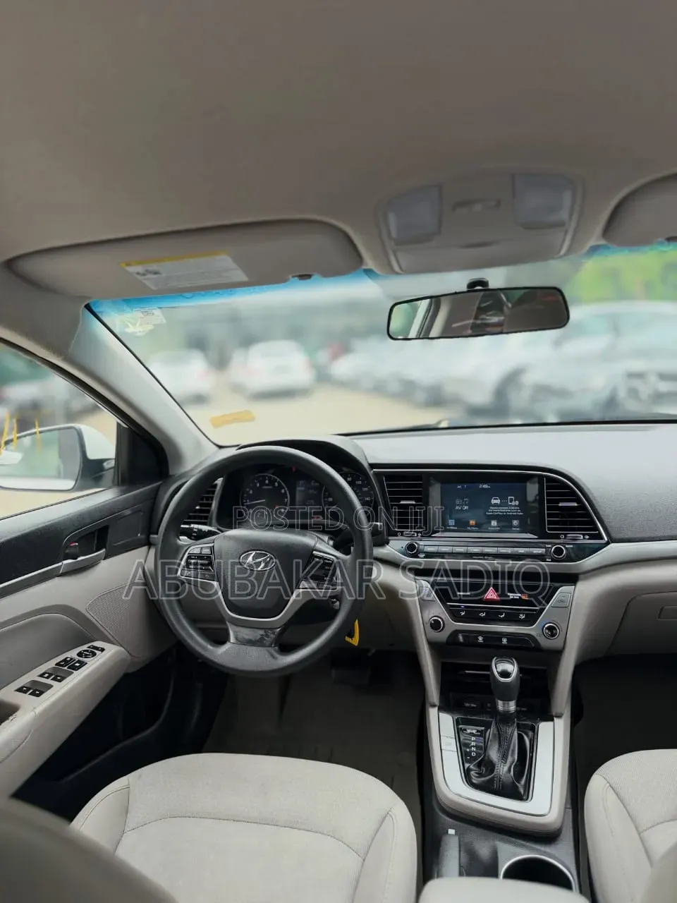 Hyundai Elantra 2017 White