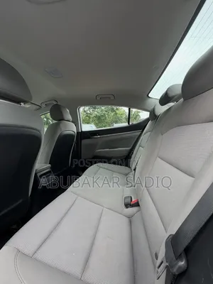 Hyundai Elantra 2017 White