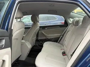 Hyundai Sonata 2018 Blue