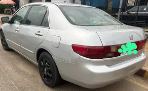 Honda Accord 2005 Silver