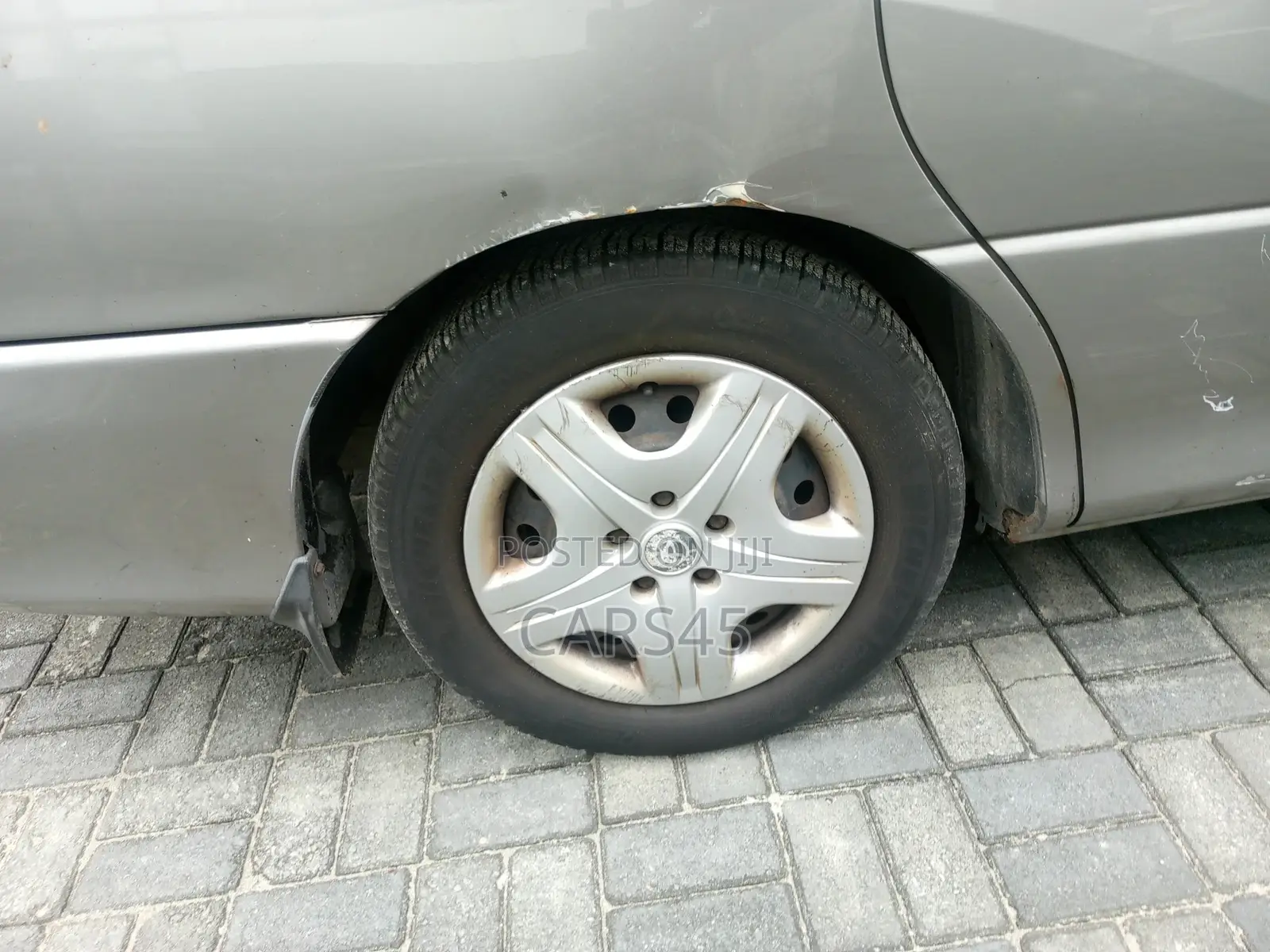 Toyota Previa 2006 Gray