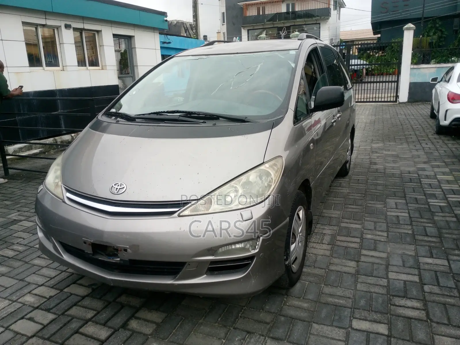 Toyota Previa 2006 Gray