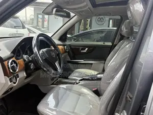 Mercedes-Benz GLK-Class 350 4MATIC 2013 Gray