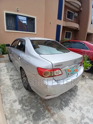 Toyota Corolla 2013 Silver