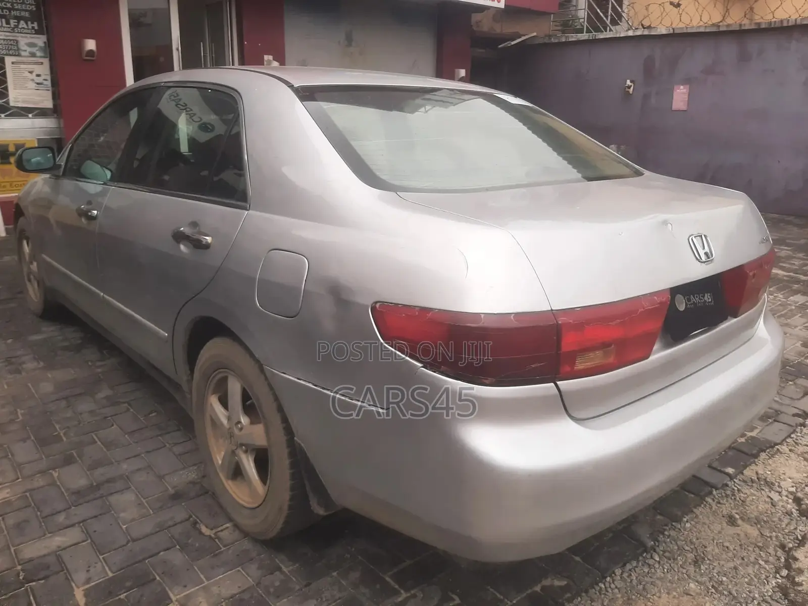 Honda Accord 2005 Silver
