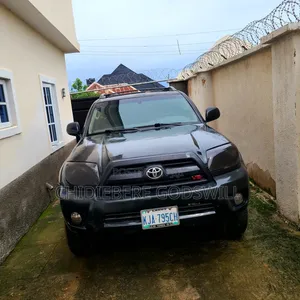 Toyota 4-Runner Sport 4x4 V8 2009 Green