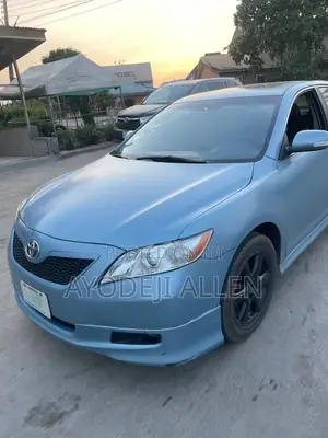 Toyota Camry SE V6 4dr Sedan (3.5L 6cyl 6AM) 2008 Blue