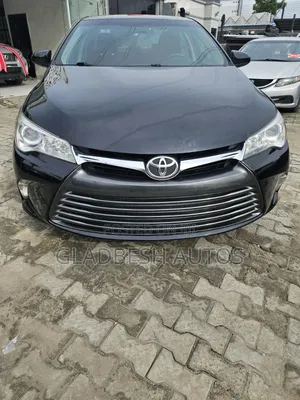 Toyota Camry 2016 Black