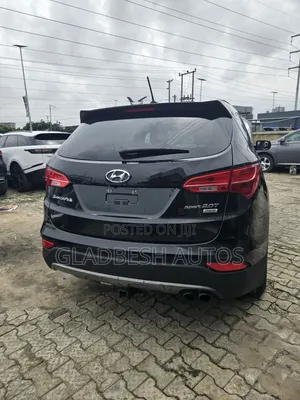 Hyundai Santa Fe 2015 Black