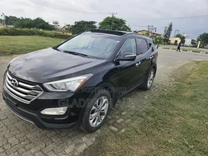 Hyundai Santa Fe 2015 Black