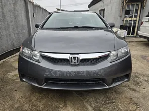 Honda Civic 2010 Gray