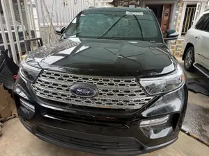 Ford Explorer 2021 Black