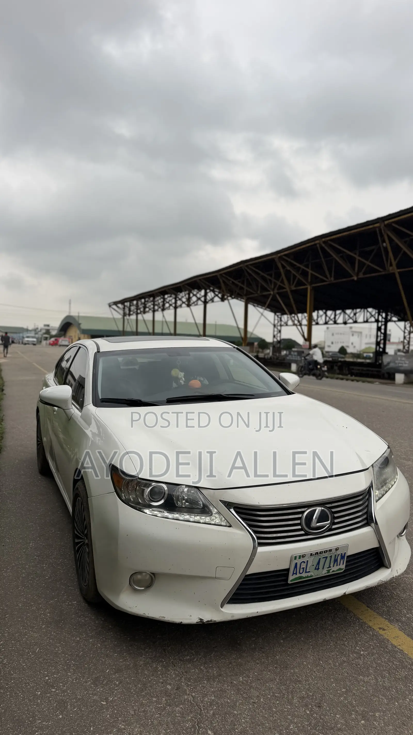 Lexus ES 2013 White