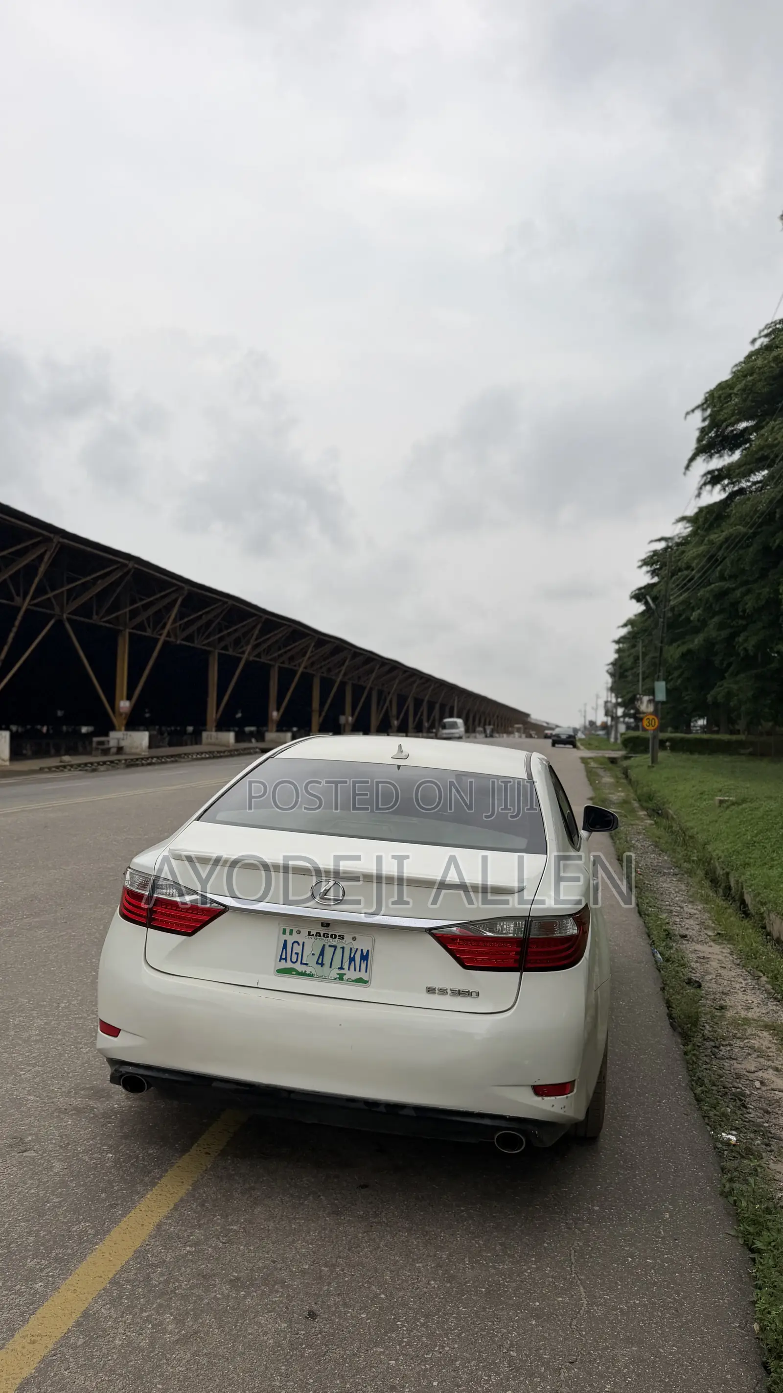 Lexus ES 2013 White