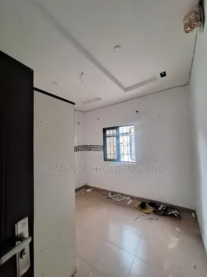 2bdrm Block of Flats in Benin City for rent