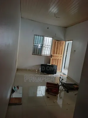 3bdrm Apartment in Magodo, GRA Phase 1 for rent