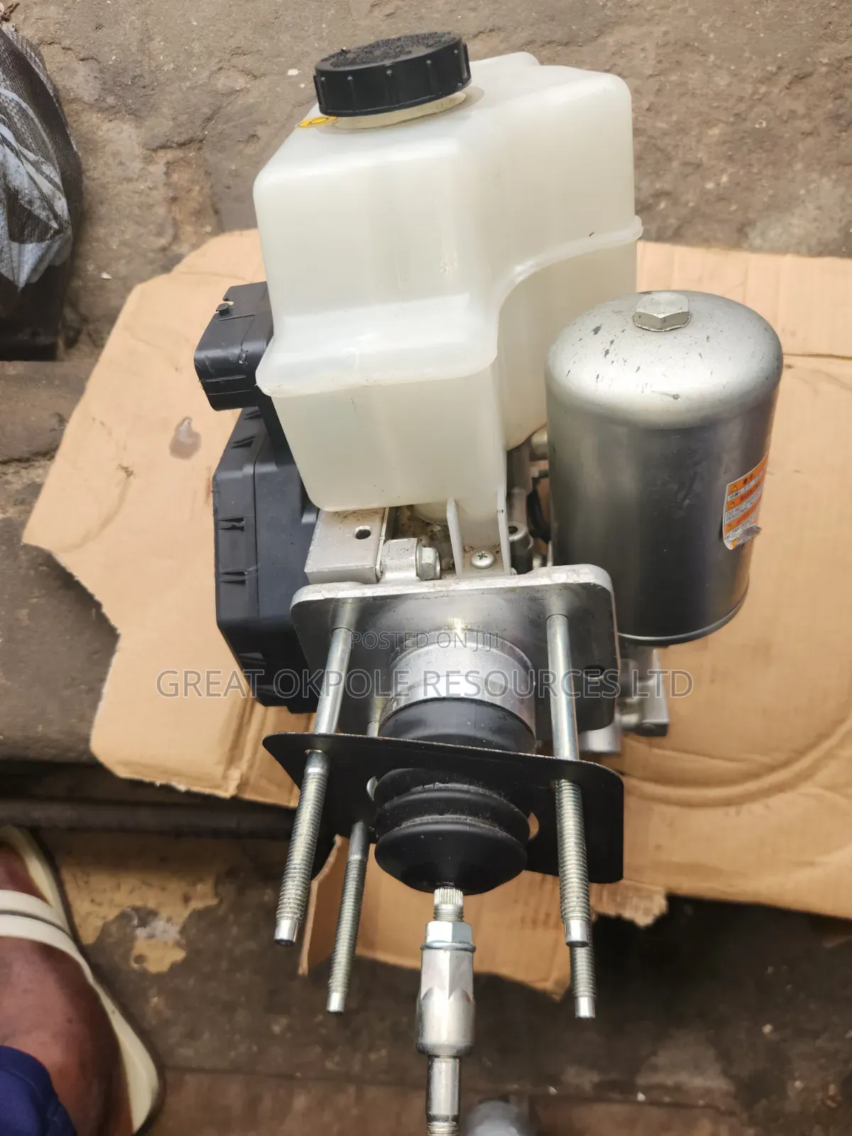 Nissan Infinity ABS Pump or Module
