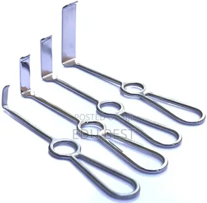 Largebeck Retractor