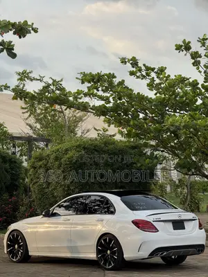 Mercedes-Benz C450 2016 White