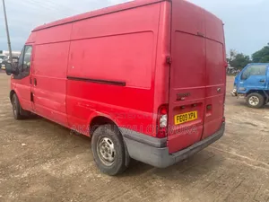 Ford Transit 2009 Red
