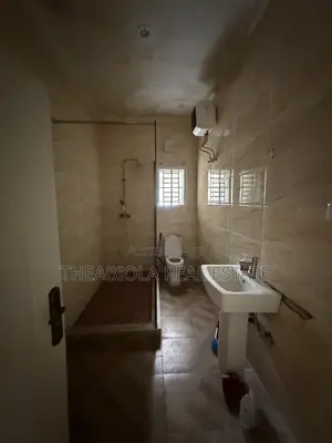 6bdrm Duplex in Guzape, Abuja for rent