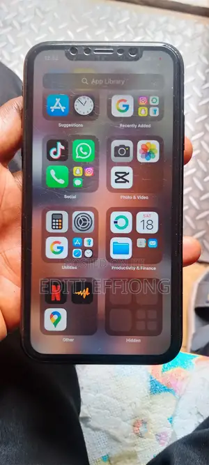 Apple iPhone XR 64 GB Black