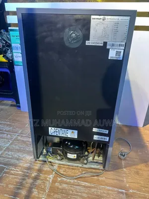 Neatly Used Skyrun Table Size Fridge